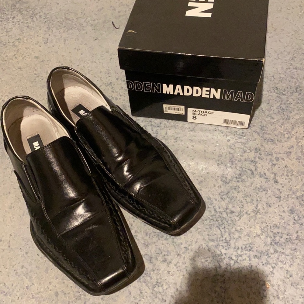 Steve Madden M-Trace dress shoes